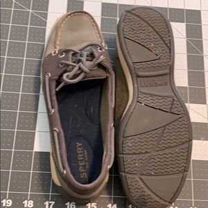 Sperry Topsider